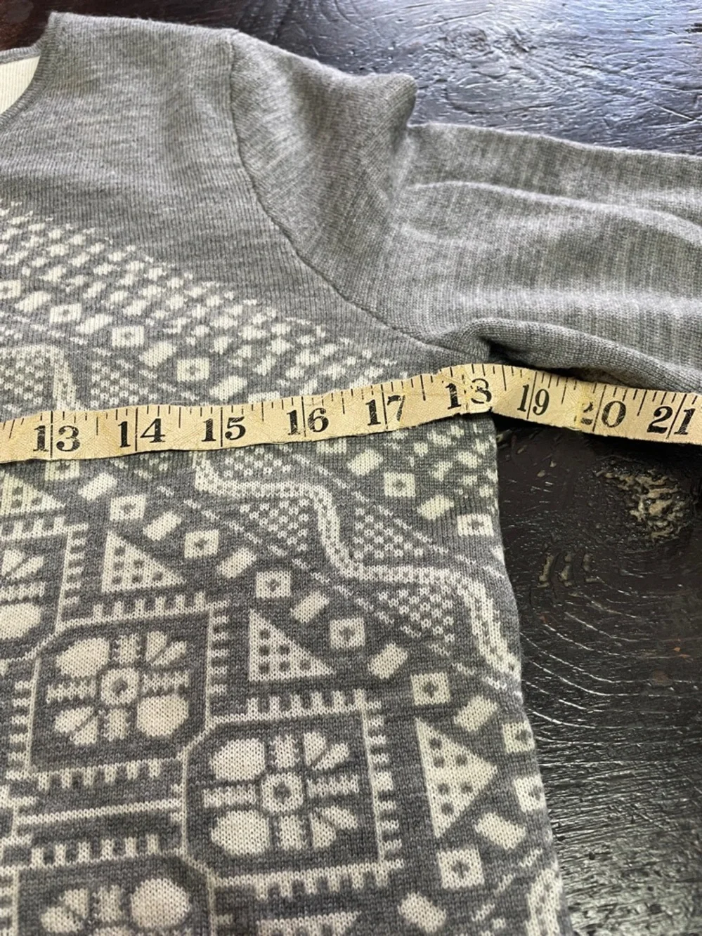 J.Crew Women’s Merino Wool Sweater Pullover Fair Isle Gray White Size S.